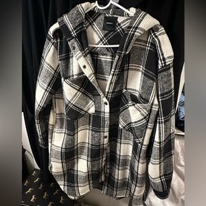 Women’s Plaid Coat Forever 21 size S